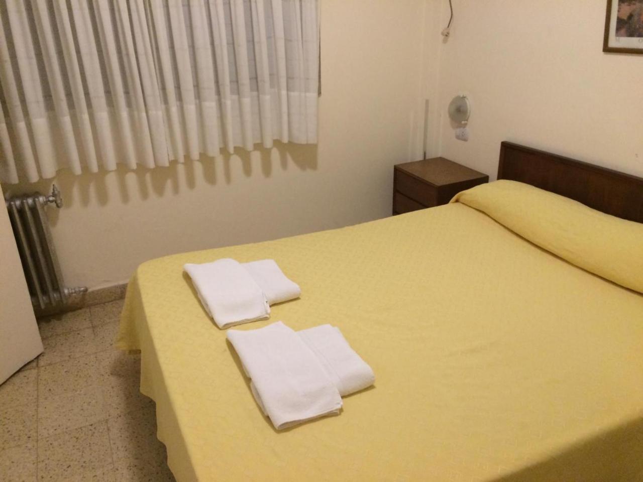 Hotel Pico 皮科将军镇 外观 照片